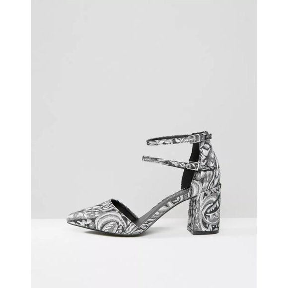 New Look Wide Fit Baroque Floral Print Ankle Strap Block Heeled Shoe Size 6 - Picture 2 of 9